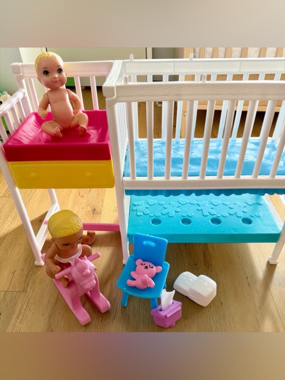 Barbie Skipper Babysitters Inc. Nap 'n Nurture Nursery Dolls Playset #A